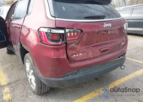 2022 Jeep Compass Latitude Lux 4X4 from USA, damaged, VIN 3C4NJDFB3NT186243